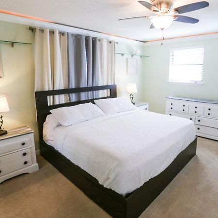 Pool & Hot Tub Home W Game Room! 1 Mile To Beach! Jacksonville Beach Eksteriør billede