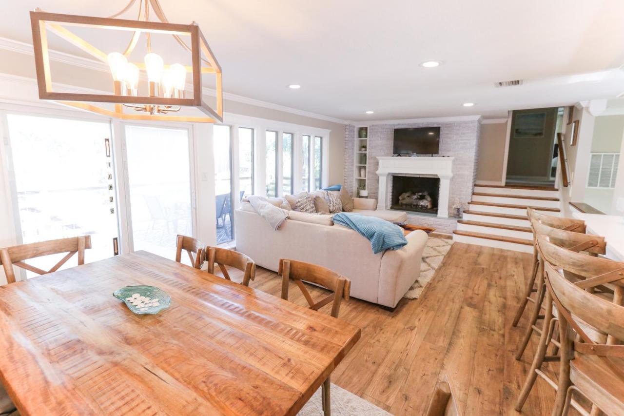 Pool & Hot Tub Home W Game Room! 1 Mile To Beach! Jacksonville Beach Eksteriør billede